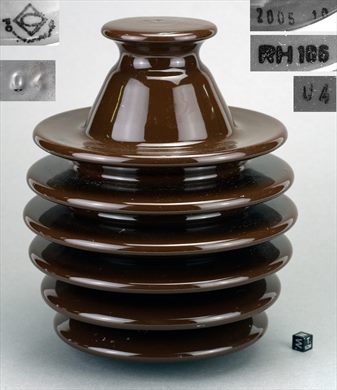 Isolador eletrico ceramico castanho (Electro Ceramica)