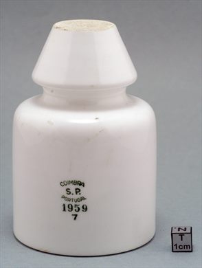 Isolador de passagem (ceramica) (mod C1) (SP Coimbra) branco 1959 7