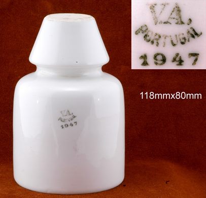 Isolador de passagem (ceramica) (mod C1) (Vista Alegre) branco 1947