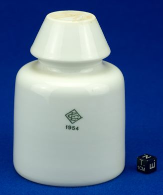 Isolador de passagem (ceramica) (mod C1) (EC) branco 1954