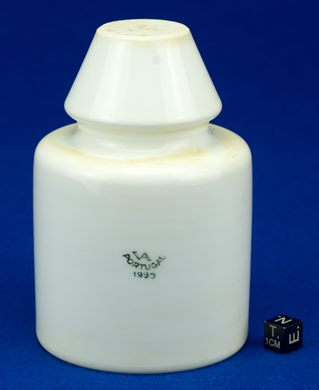 Isolador de passagem (ceramica) (mod C2) (Vista Alegre) branco 1953