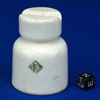 Isolador de passagem (ceramica) (mod E1) (EC) branco