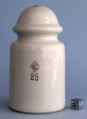 Isolador de passagem 85 (ceramica) (mod G2) (EC) creme