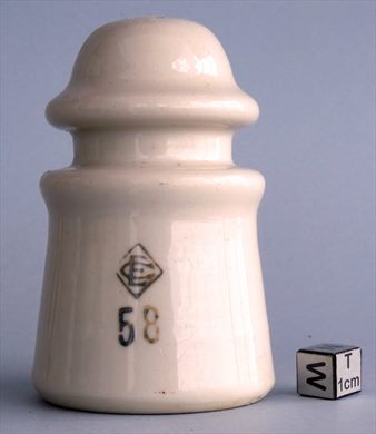 Isolador de passagem (ceramica) (mod G2) (EC) creme 58