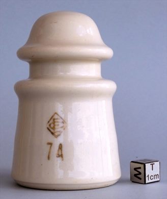 Isolador de passagem (ceramica) (mod G2) (EC) creme 74