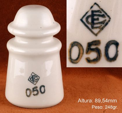 Isolador de passagem (ceramica) (mod G2) (EC) creme 050