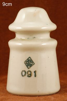 Isolador de passagem (ceramica) (mod G2) (EC) creme 091