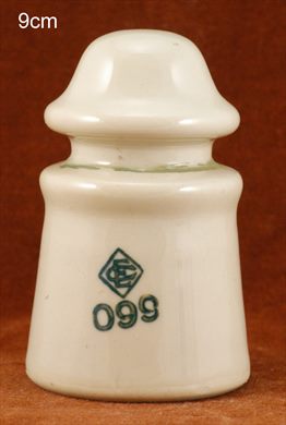 Isolador de passagem (ceramica) (mod G2) (EC) creme 099