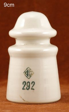 Isolador de passagem (ceramica) (mod G2) (EC) creme 292