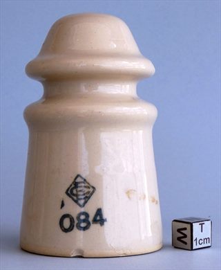 Isolador de passagem (ceramica) (mod G2) (EC) creme 084
