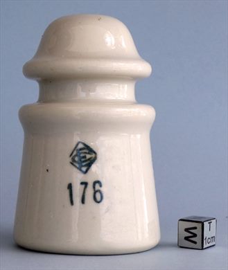 Isolador de passagem (ceramica) (mod G2) (EC) creme 176