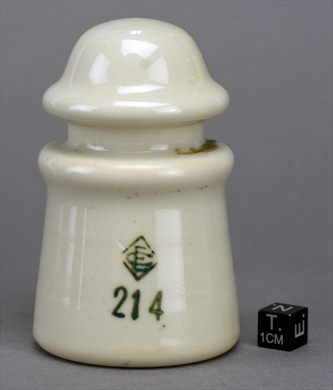 Isolador de passagem (ceramica) (mod G2) (EC) creme 214