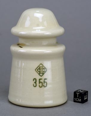 Isolador de passagem (ceramica) (mod G2) (EC) creme 355