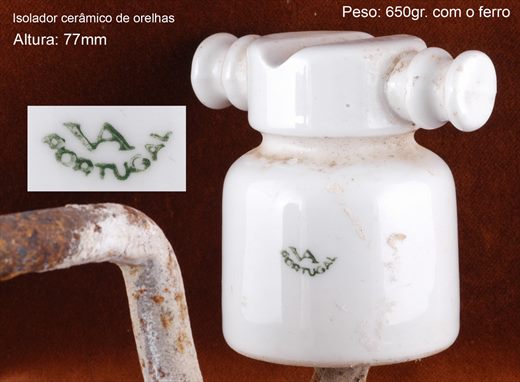 Isolador de passagem (ceramica) (mod D1) (Vista Alegre) branco