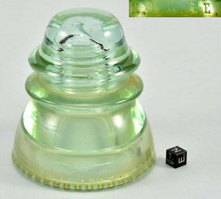 Isolador de passagem (vidro) R.E.N.F.E. verde transparente