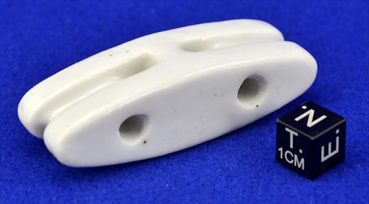 Isolador de tensao (ceramica) (mod 3) (EC) branco