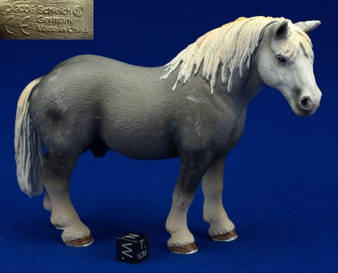 Percheron Stallion Draft Horse 13623 (Schleich 2006)