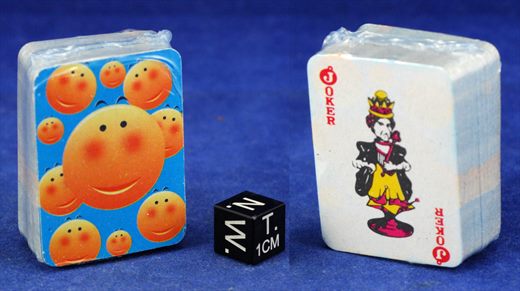 Baralho de cartas em miniatura