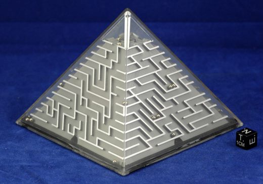 Laberinto Piramide