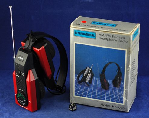 International AM-FM Radio HP-1000