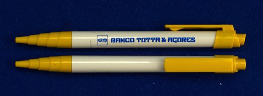 Banco Totta e Acores (2)