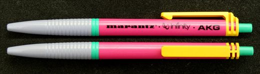 Marantz - Infinity - AKG (pink-gray-green-yellow)
