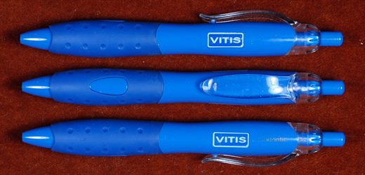 Vitis