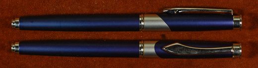 Esferografica (azul-cinza-prata)