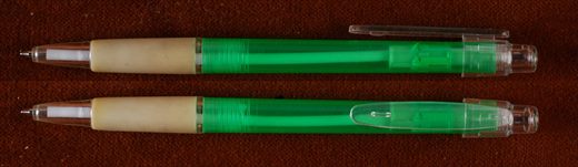 Esferografica (verde-creme)