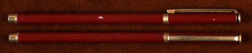 Esferografica (vermelho-dourado)