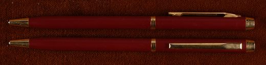 Esferografica (vermelho-dourado)