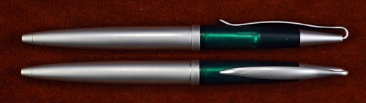 Esferografica (cinza-verde)