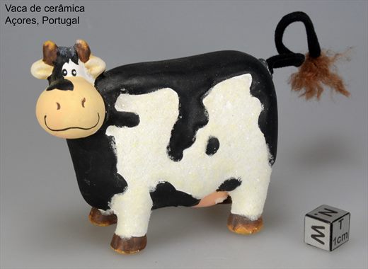Vaca de ceramica (Acores Portugal)