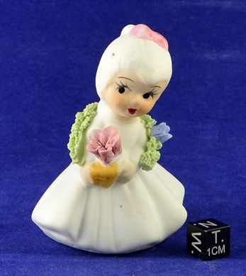 Rapariga com flor 08