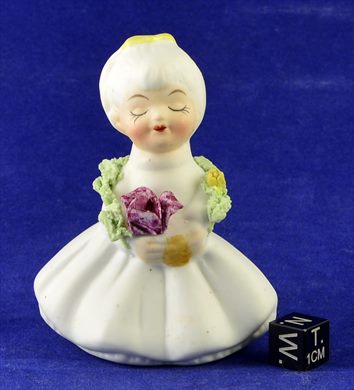 Rapariga com flor 10