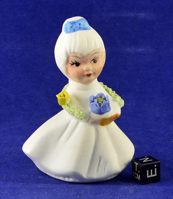 Rapariga com flor 11