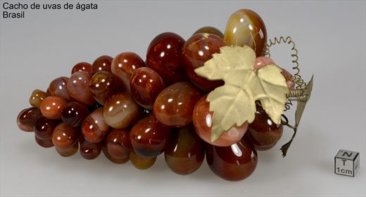 Cacho de uvas de agata (Brasil)