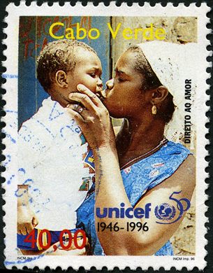 Cabo Verde - 1996 - UNICEF 50 Aniversario Direito ao Amor - 40Esc