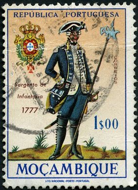 Mocambique (Colonia Portuguesa) - 1967 - Uniformes Militares - 1Esc