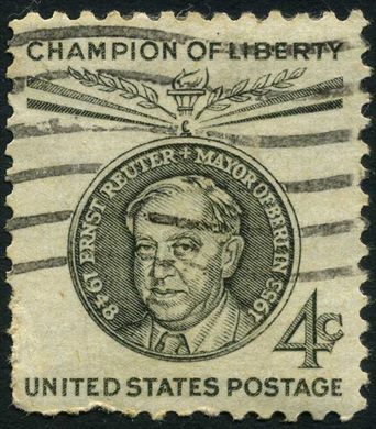 Estados Unidos da America - 1959 - Champion of Liberty Ernst Reuter - 4C