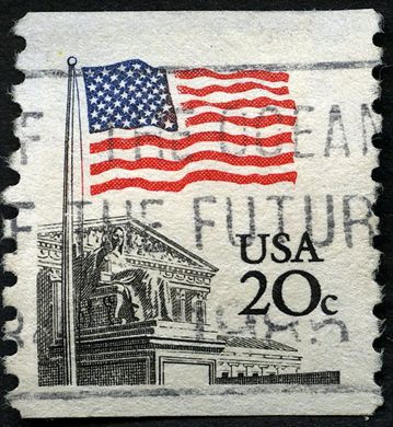 Estados Unidos da America - 1981 - Bandeira sobre Supremo Tribunal - 20C