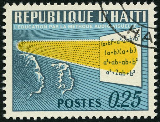 Haiti - 1962 - Educacao pelo Metodo Audiovisual - Alunos e Quadro - 0.25G