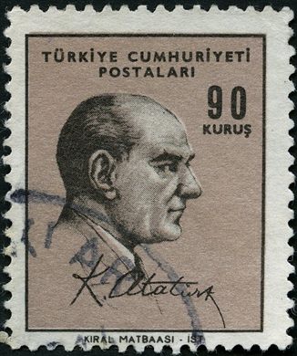 Turquia - 1957 - Ismet Inonu Alaeddin Kiral - 5Krs