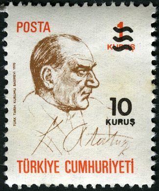 Turquia - 1970 - Ataturk Assinatura Turk Tarih Kurumu Sobretaxa - 10Krs