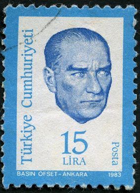 Turquia - 1983 - Ataturk Basin Ofset - 15Lira