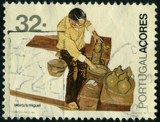 Acores - 1990 - Oficios Tradicionais Oleiro - 32Esc
