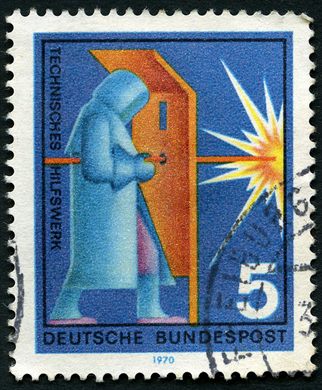 Alemanha Ocidental - 1970 - Servicos de Auxilio - Technisches Hilfswerk - 5Pf
