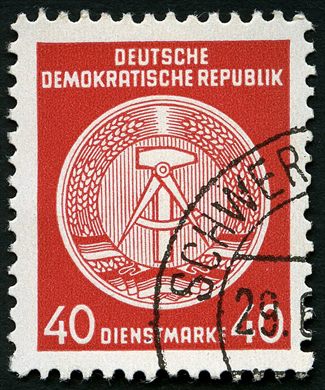 Alemanha Oriental - 1954 - Dienstmarke - Staatswappen - 40Pf