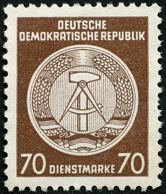 Alemanha Oriental - 1954 - Dienstmarke - Staatswappen - 70Pf