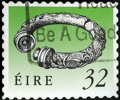 Irlanda - 1990 - Tesouros Irlandeses - 32p